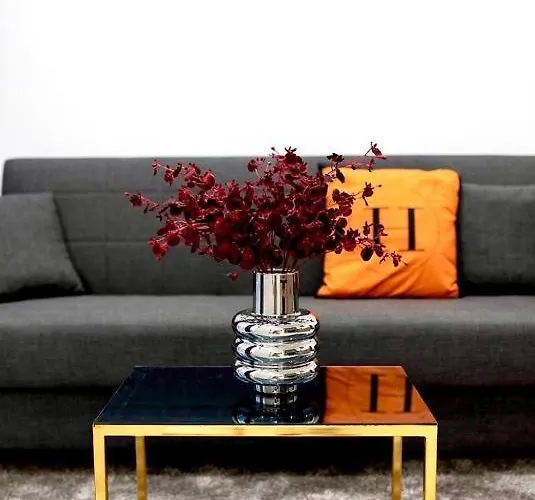 Апартамент 2 *